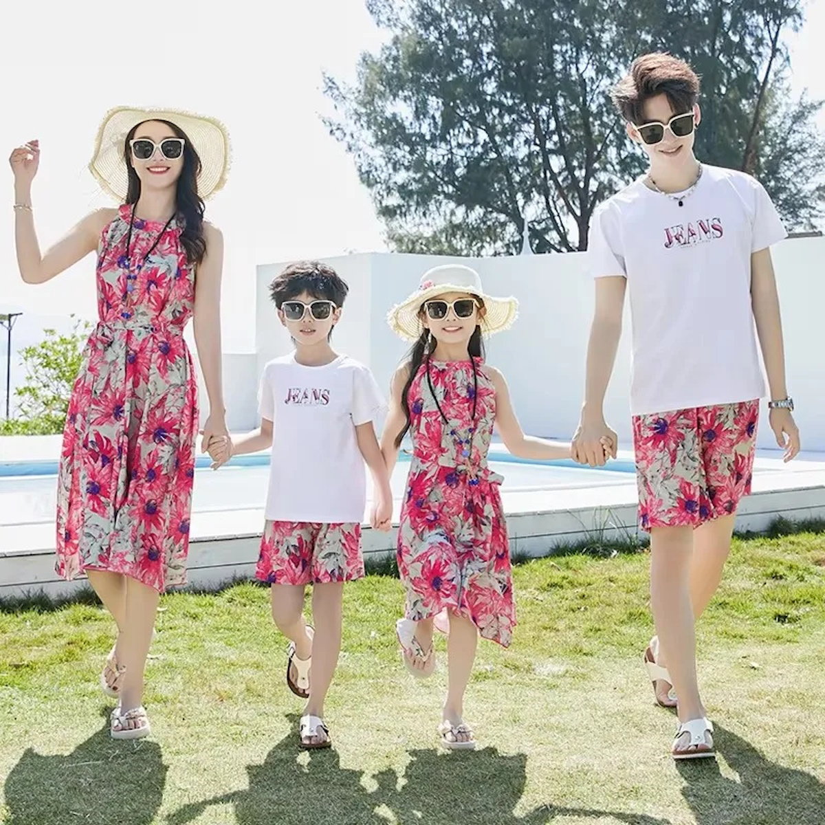 Matching Family Mother Daughter Palm Tree Halter Neck Dresses Father Son Graphic T-shirts Palm Leaves Shorts - ChildAngle
