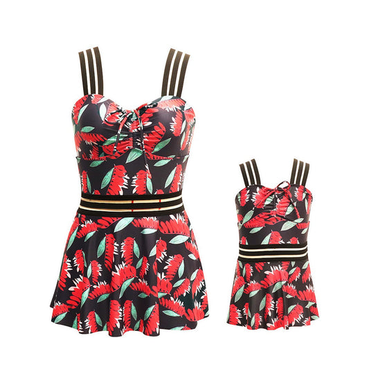 Two matching outfits with a tropical leaf pattern - ChildAngle