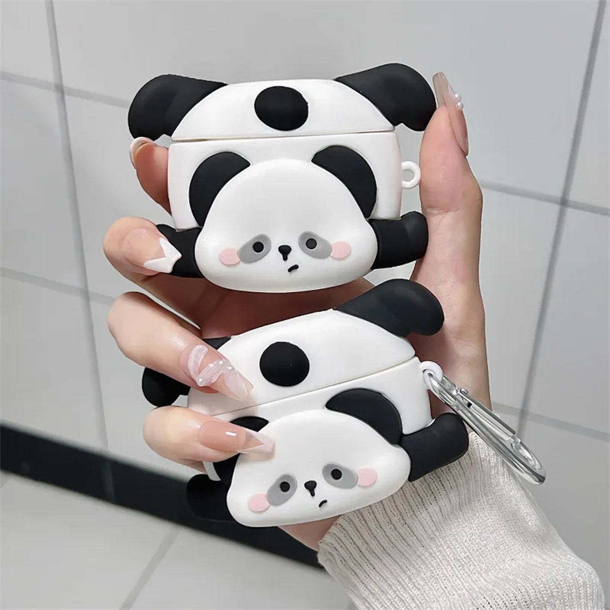 AirPods Pro 3 AirPods 4 Panda AirPods Case - ChildAngle