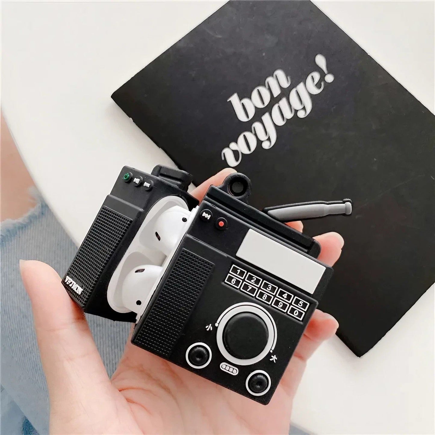 Retro Radio AirPods Cassette Tape Earphone Protective Case - ChildAngle