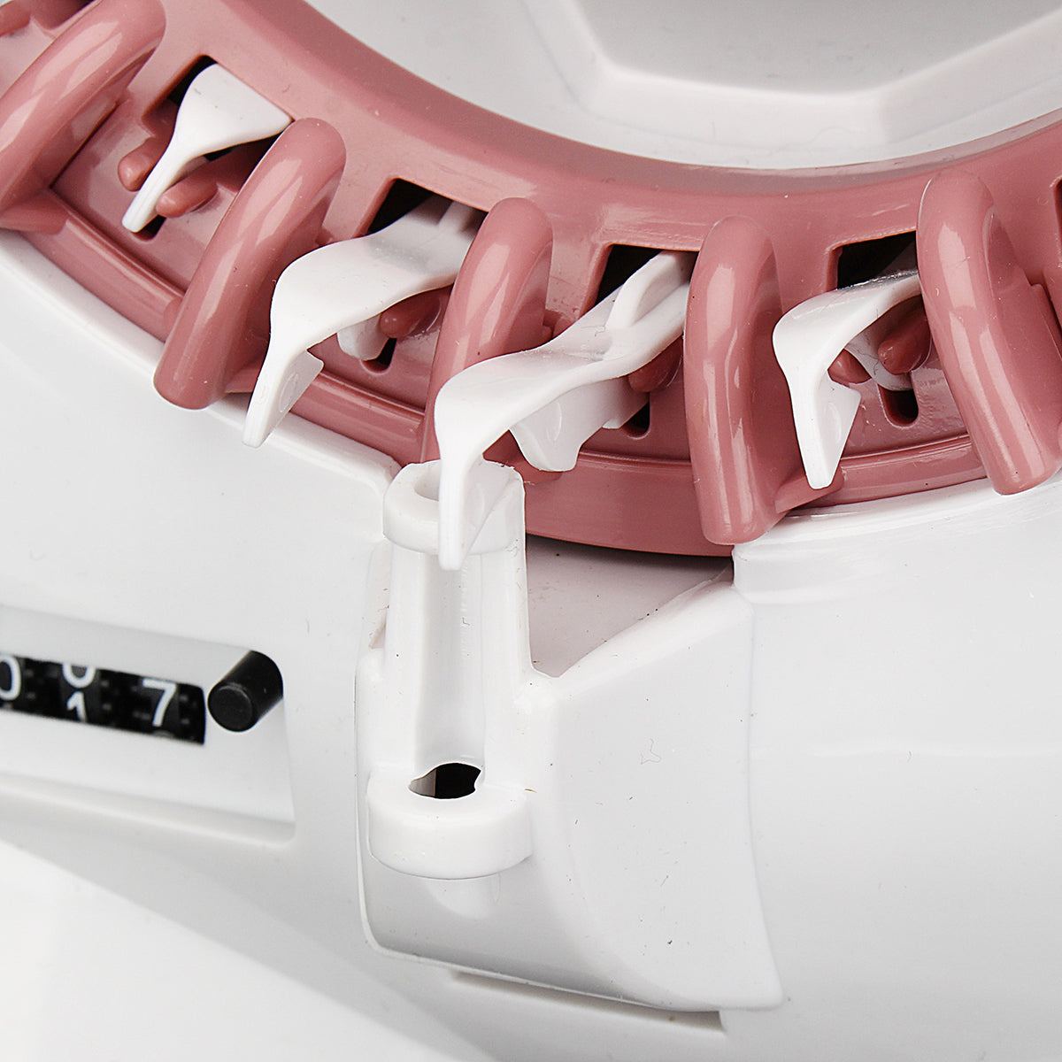 Knitting Machine for Baby Hats Weaving Novelty Penguin (22 Needles) - ChildAngle