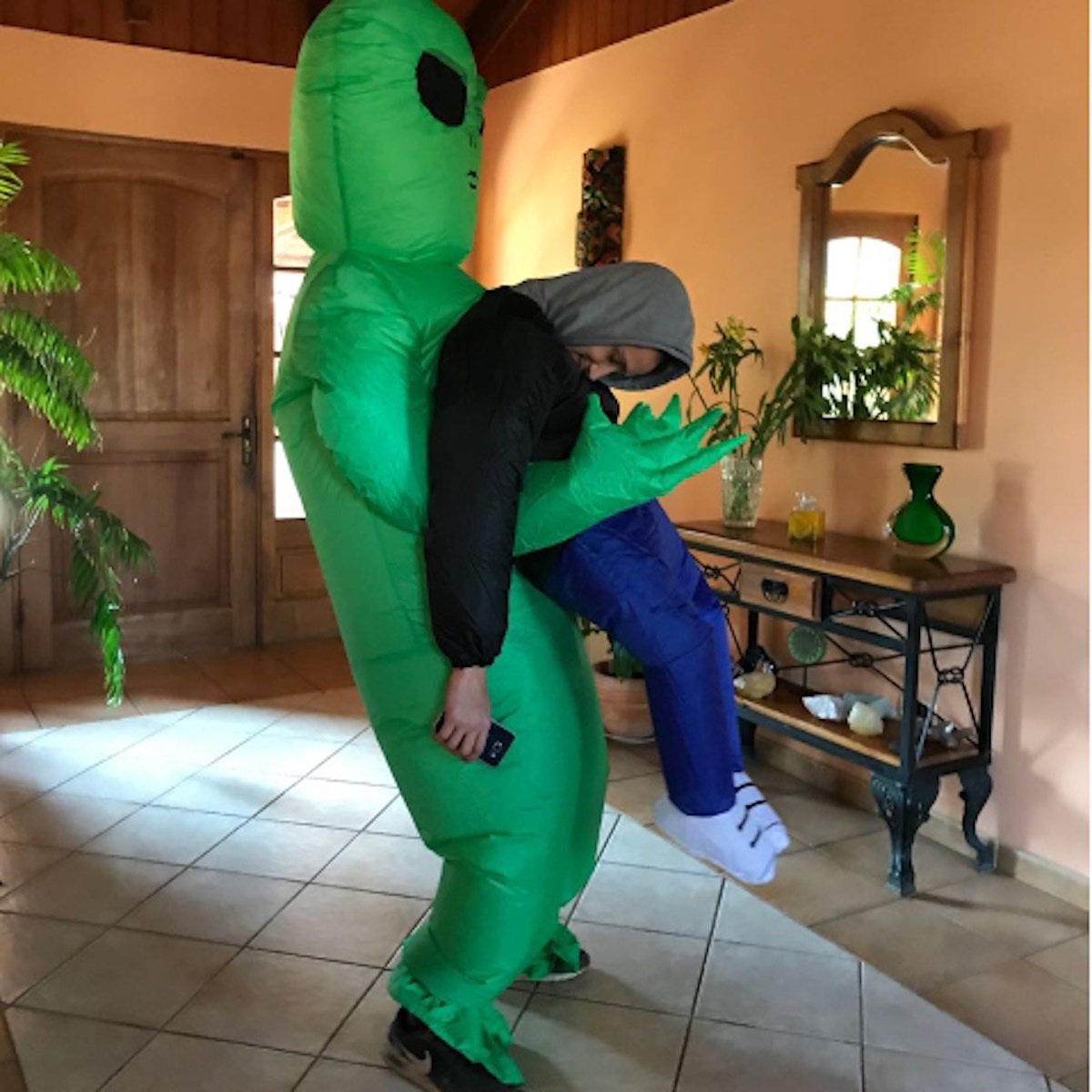 Kids and Teens Alien Inflatable Costume Blow up Alien Suit - ChildAngle