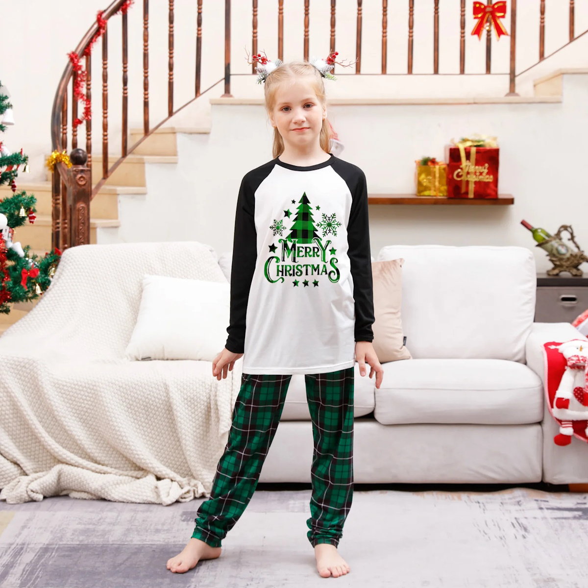 Green Christmas Family Matching Pajama Set Xmas Tree Print PJS for Family Christmas Mommy and Me - ChildAngle