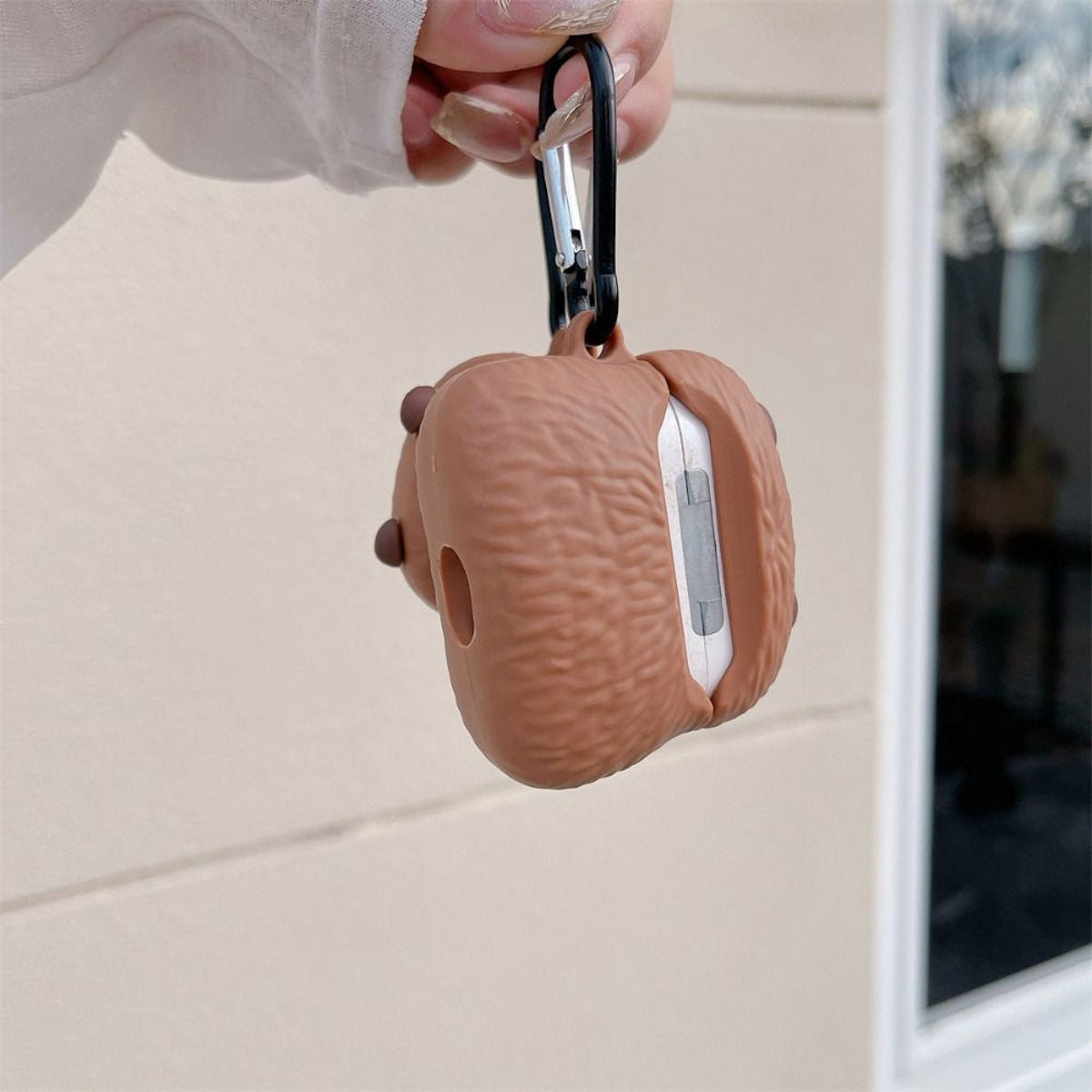 AirPods Pro 3 AirPods 4 Capybara AirPods Case - ChildAngle