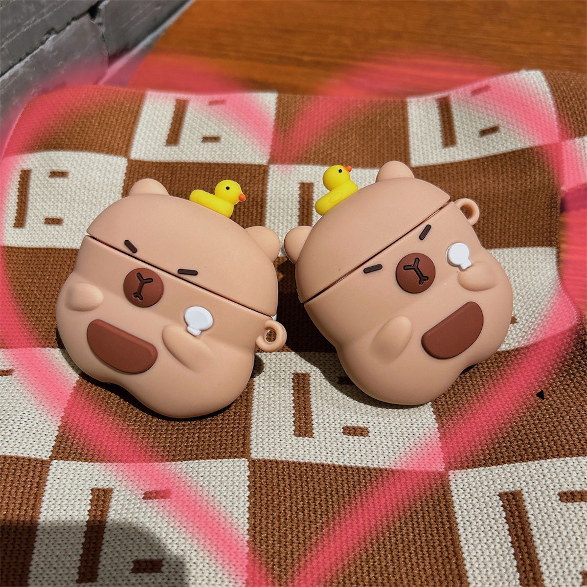 AirPods Pro 3 AirPods 4 Capybara AirPods Case - ChildAngle