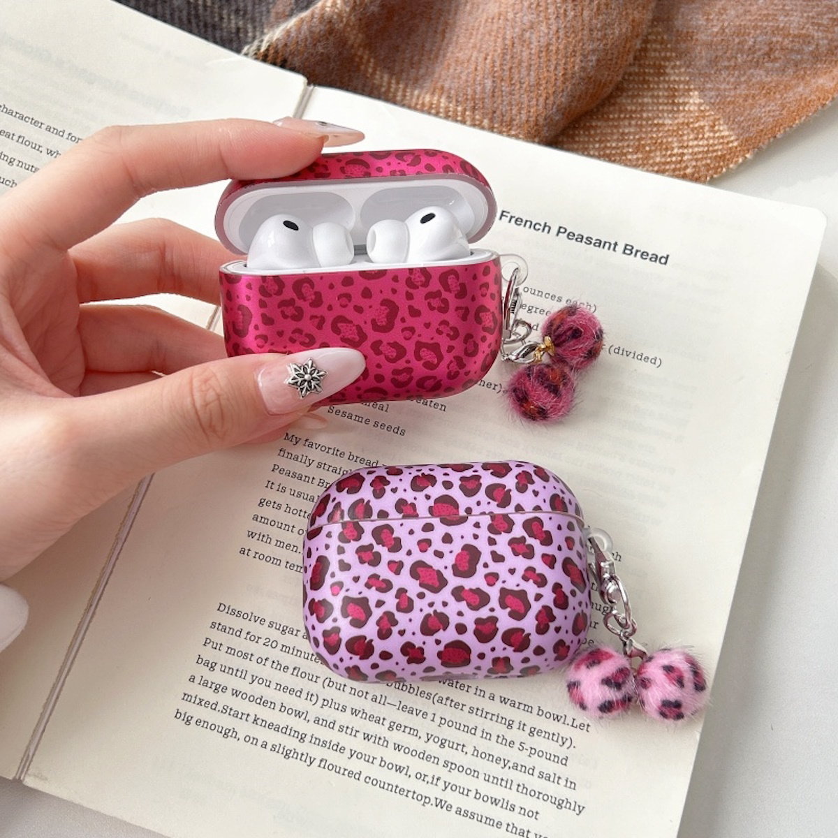 Leopard print AirPods cases - ChildAngle