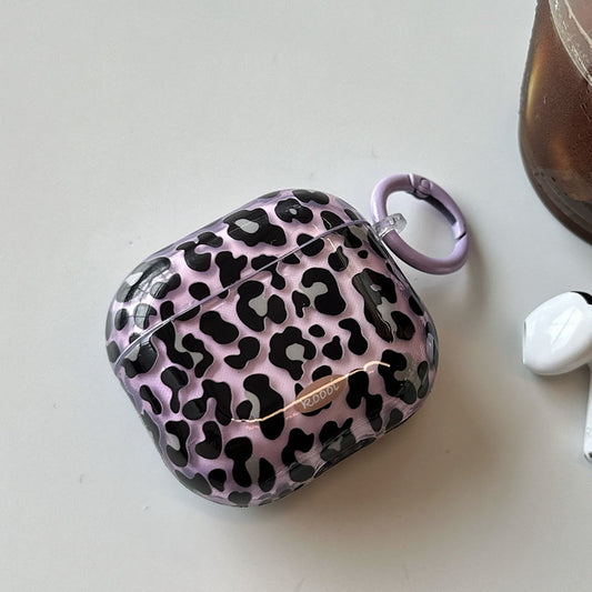 Leopard print AirPods cases - ChildAngle