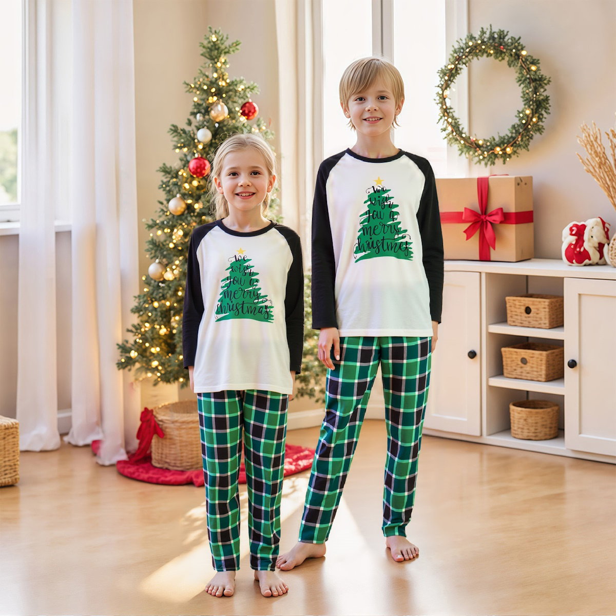We Wish You A Merry Christmas Letter Print Christmas Tree Family Matching Pajama Set - ChildAngle