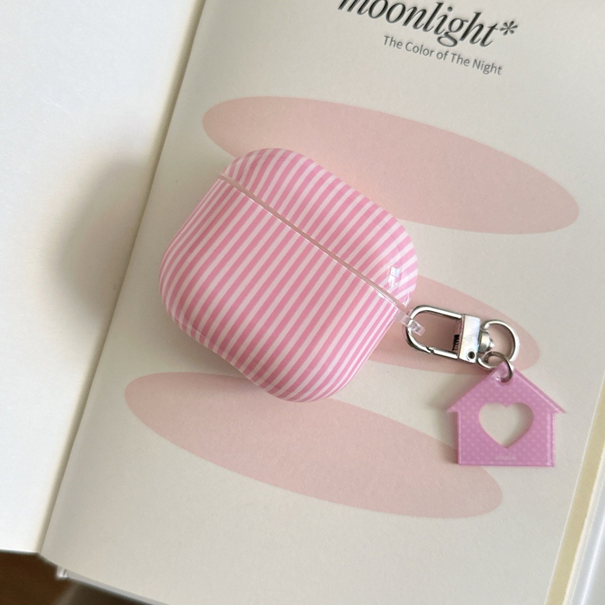 Striped AirPods cases - ChildAngle