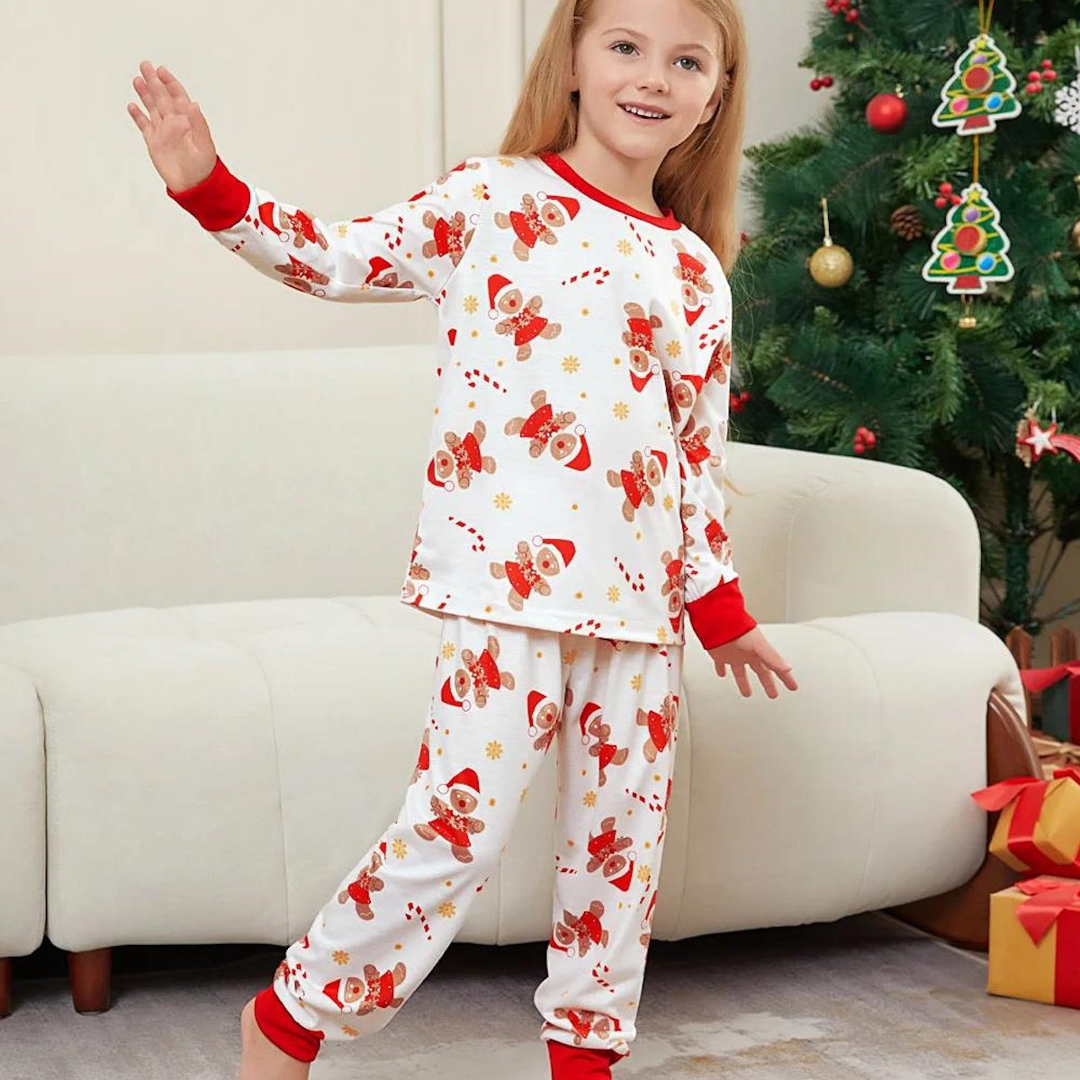 Allover Print Long Sleeve Gingerbread Family Pajamas - ChildAngle