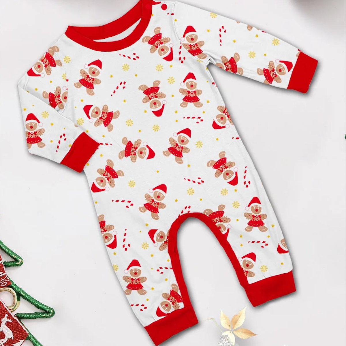 Allover Print Long Sleeve Gingerbread Family Pajamas - ChildAngle