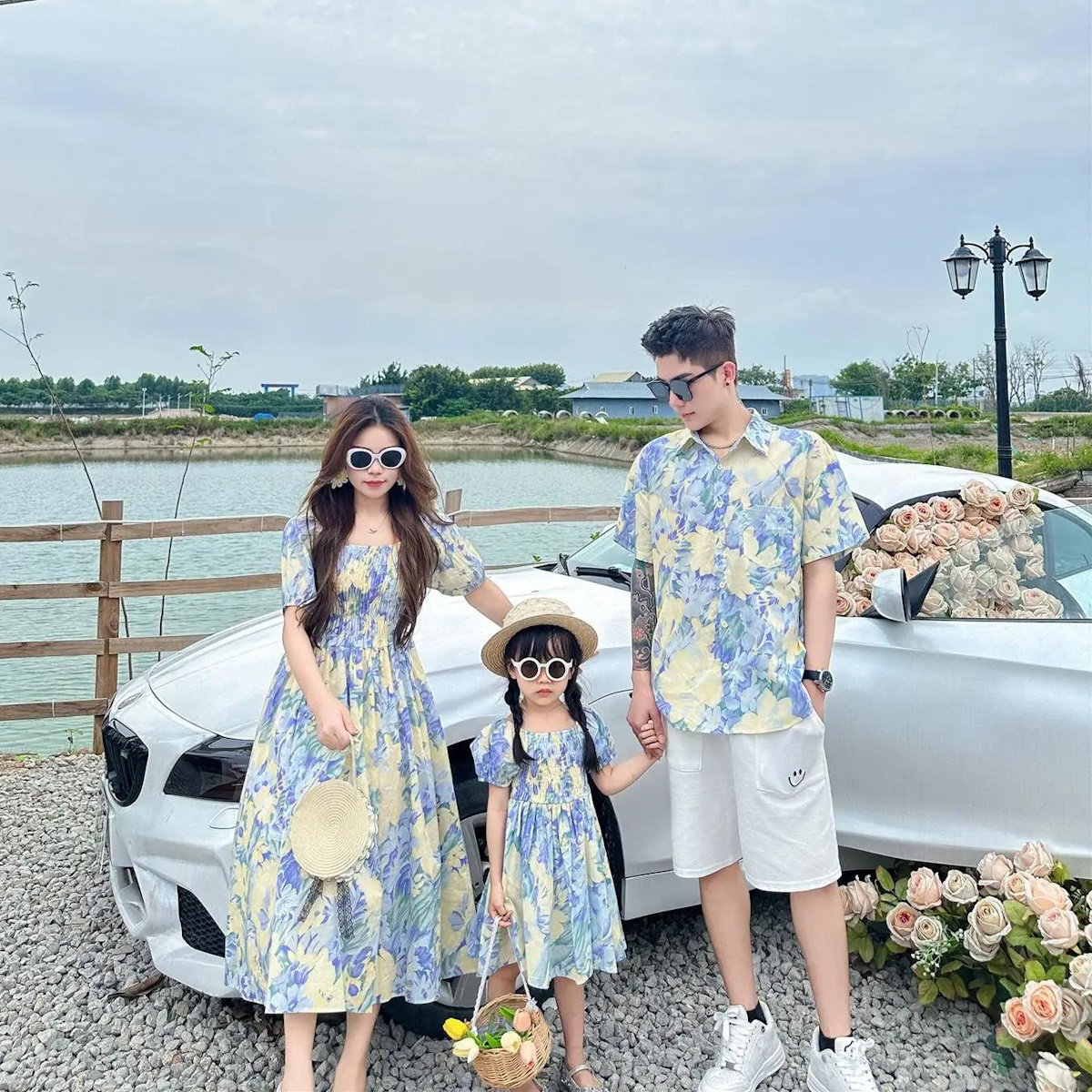 Light Blue Floral Shirred Top Family Matching Outfits Flower Print Polo Shirts and Shorts and Dress - ChildAngle