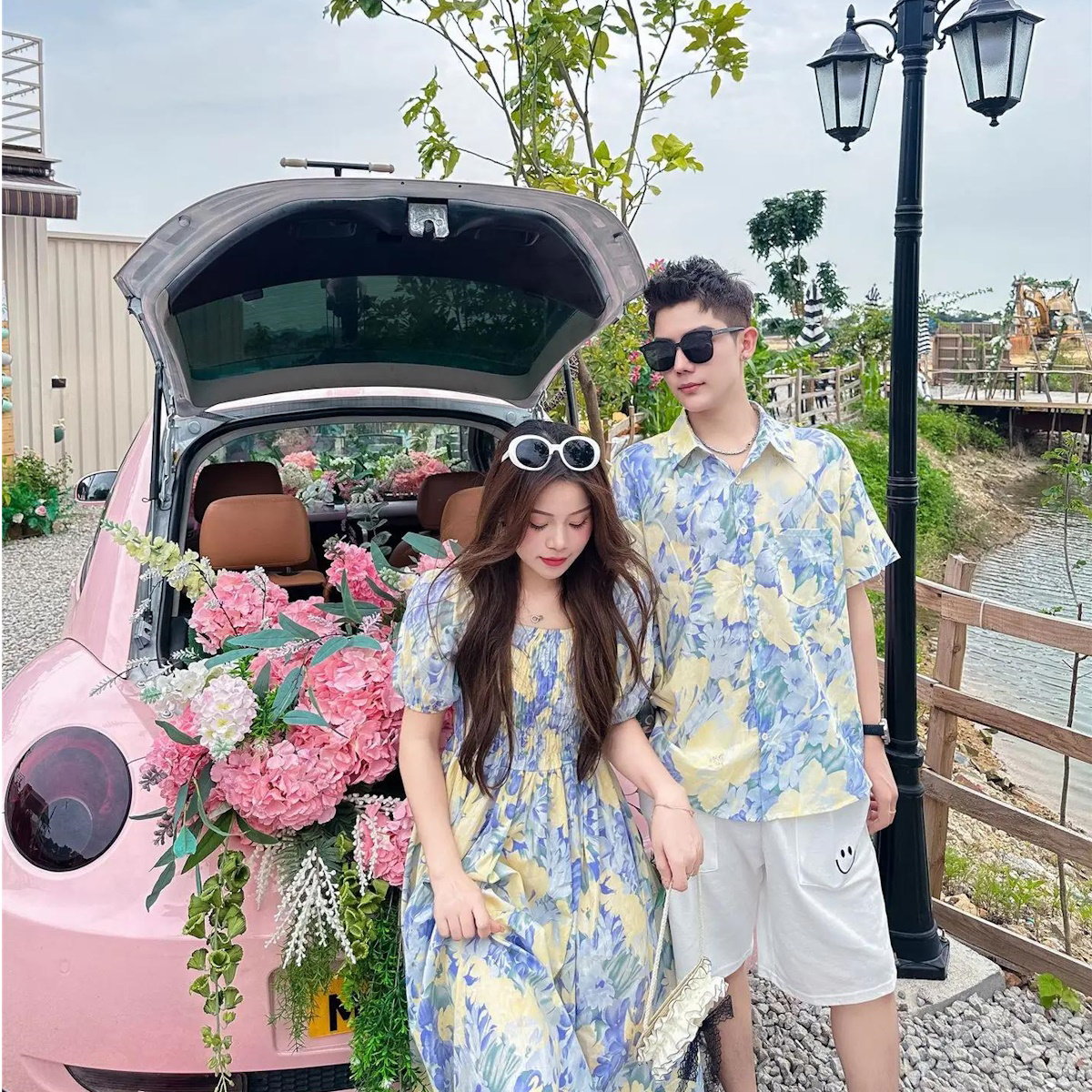 Light Blue Floral Shirred Top Family Matching Outfits Flower Print Polo Shirts and Shorts and Dress - ChildAngle