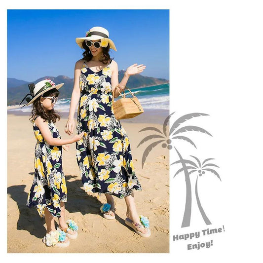 Family Matching Outfits Floral Print Maxi Strap Dress and Front Pocket Tropical Shirts and Shorts Set - ChildAngle