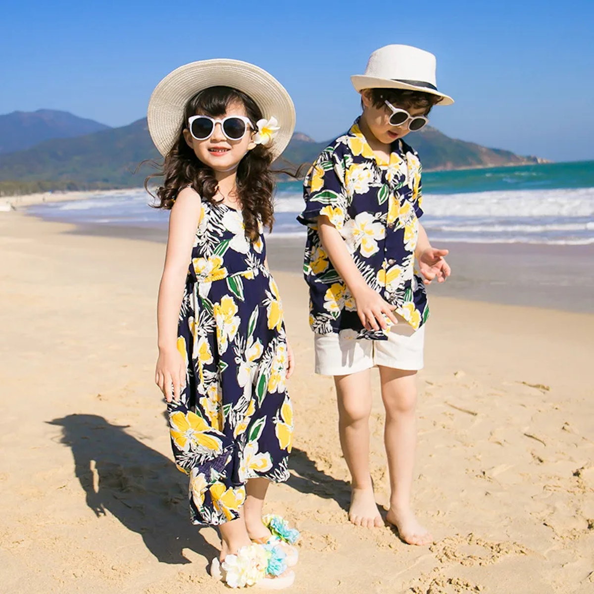 Family Matching Outfits Floral Print Maxi Strap Dress and Front Pocket Tropical Shirts and Shorts Set - ChildAngle