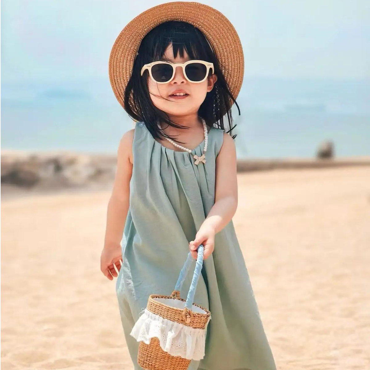 Family Matching Outfits Green Ruffle Neck Tank Top Maxi Dresses and Green Polo Shirts and Shorts - ChildAngle