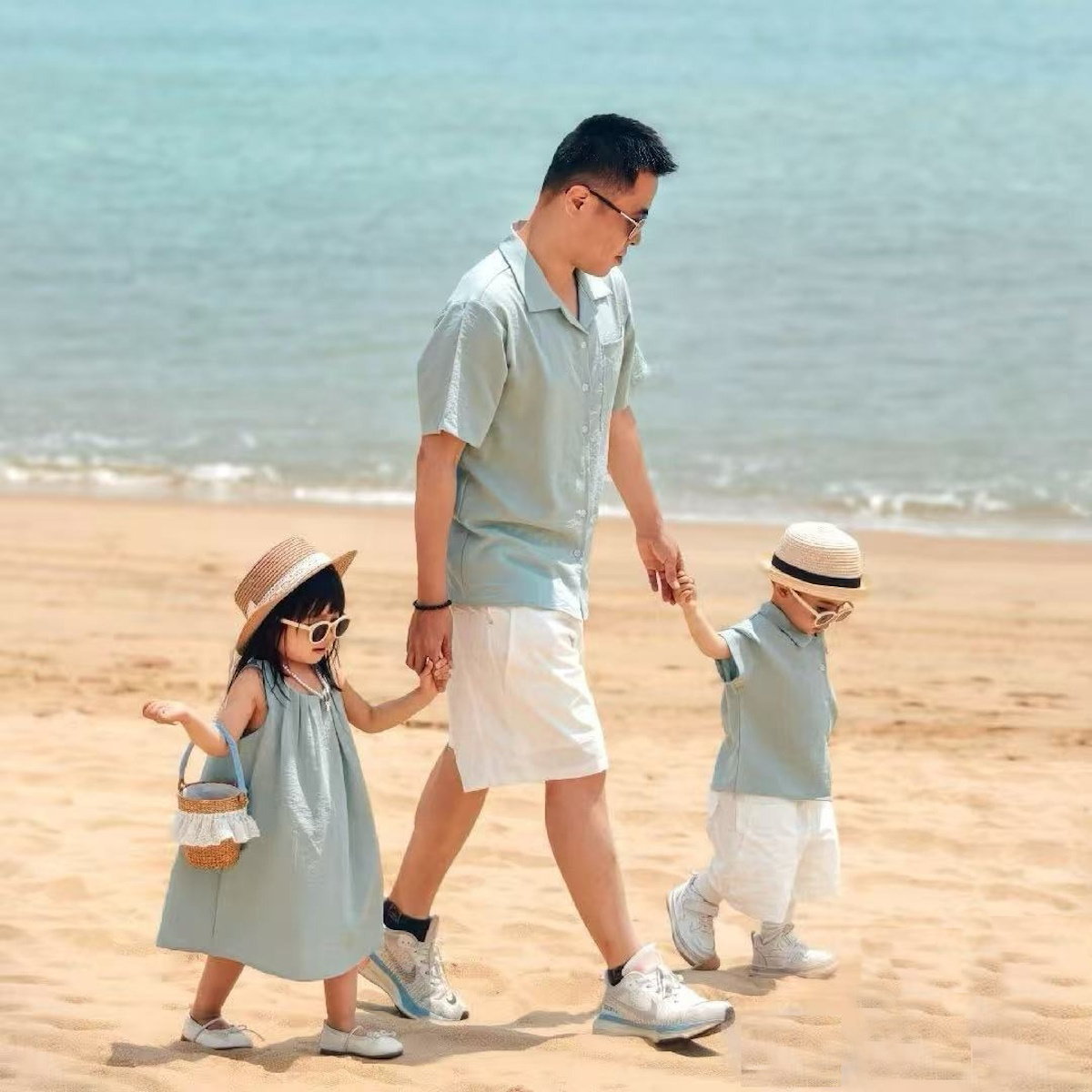 Family Matching Outfits Green Ruffle Neck Tank Top Maxi Dresses and Green Polo Shirts and Shorts - ChildAngle
