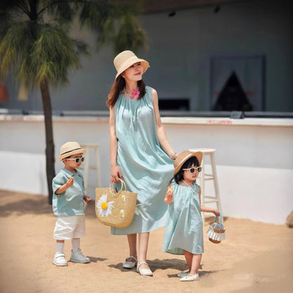 Family Matching Outfits Green Ruffle Neck Tank Top Maxi Dresses and Green Polo Shirts and Shorts - ChildAngle