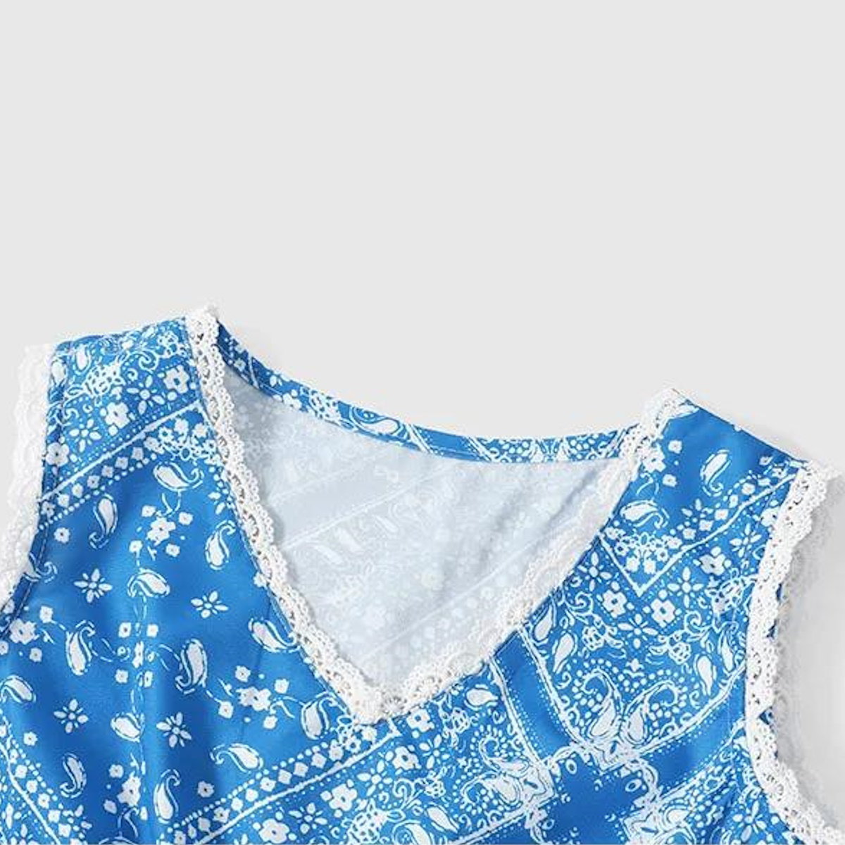 Family Matching Outfits Graphic Shirts and Shorts Set and V Neck Dress - ChildAngle