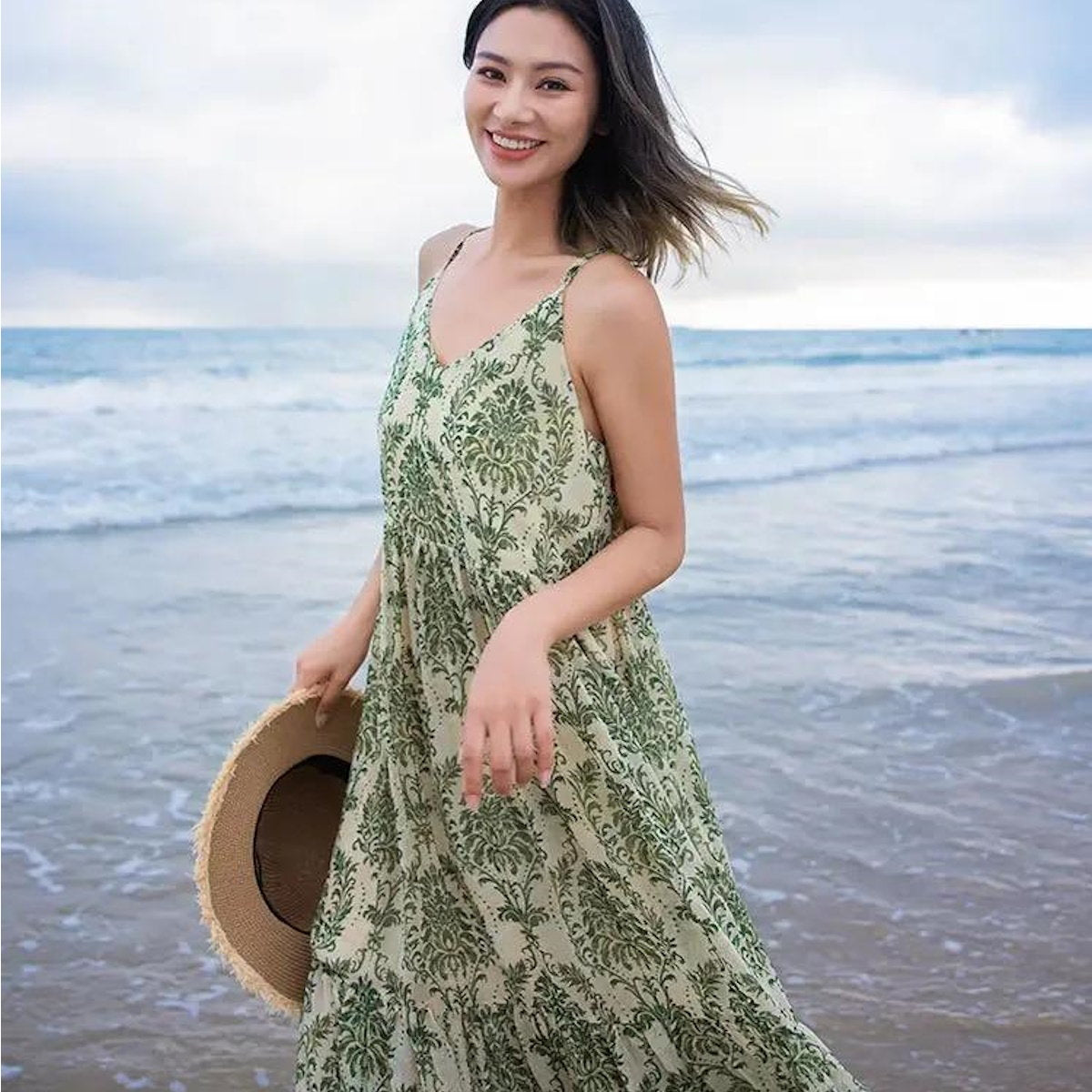 Family Matching Outfits Palm Leaves Tropical Maxi Dress and Shirts Set - ChildAngle