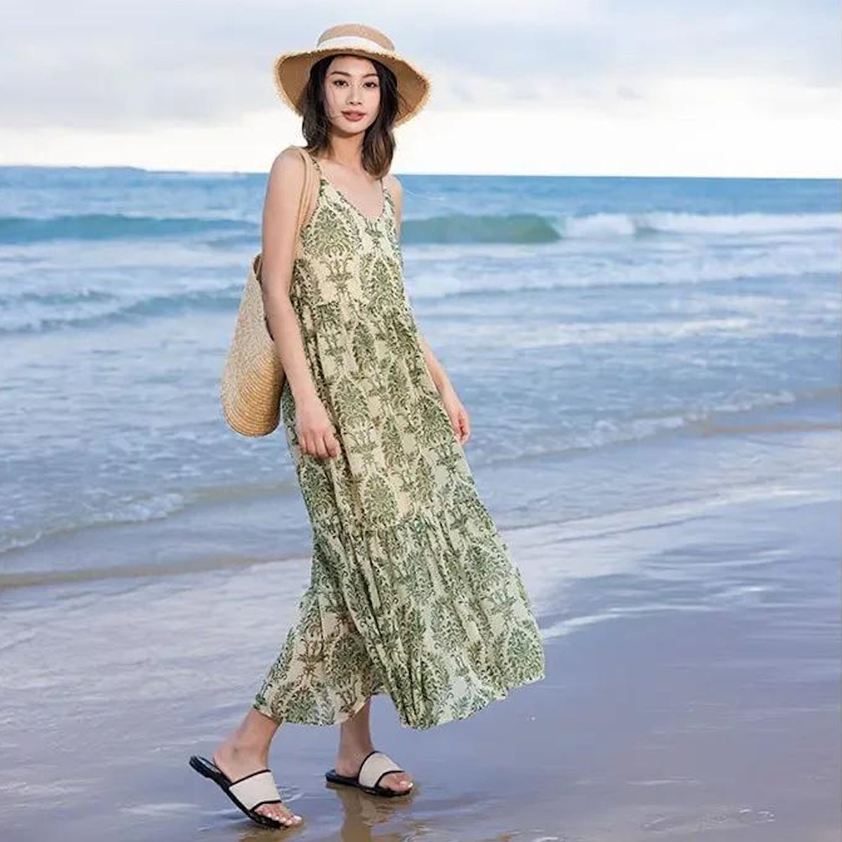 Family Matching Outfits Palm Leaves Tropical Maxi Dress and Shirts Set - ChildAngle