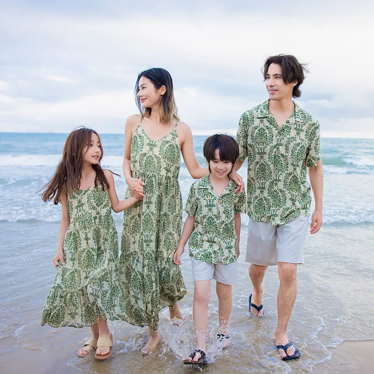 Family Matching Outfits Palm Leaves Tropical Maxi Dress and Shirts Set - ChildAngle