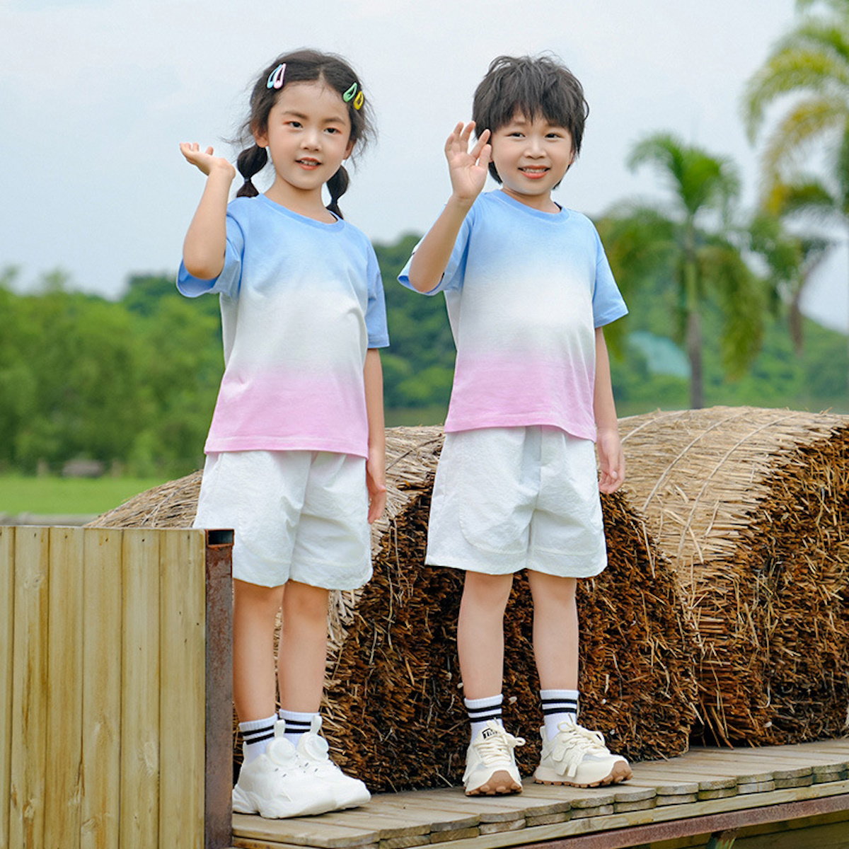 Matching gradient shirts and shorts for Family of four - ChildAngle