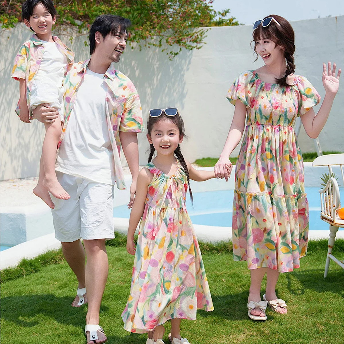 Flower Print Halter Front Shirred Dress Shirts and Shorts for Whole Family - ChildAngle