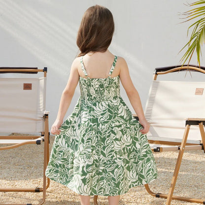 Family Matching Outfits Tropical Leaf Matching Family Shirts and Dress with Palm Leaves Print - ChildAngle