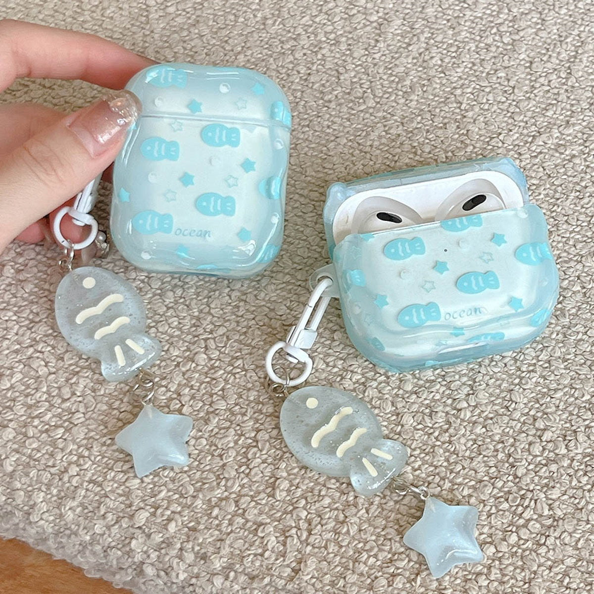 AirPods Pro 3 Fish AirPods Case Gold Fish AirPods Case - ChildAngle