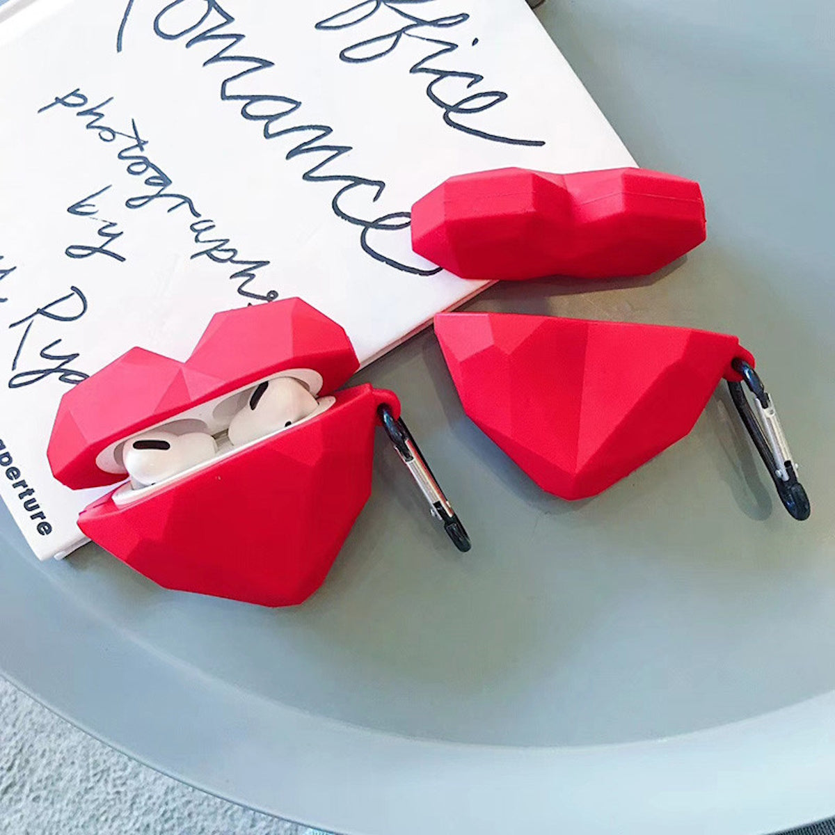 AirPods Pro 3 AirPods 4 Heart AirPod Case for Valentine' Day