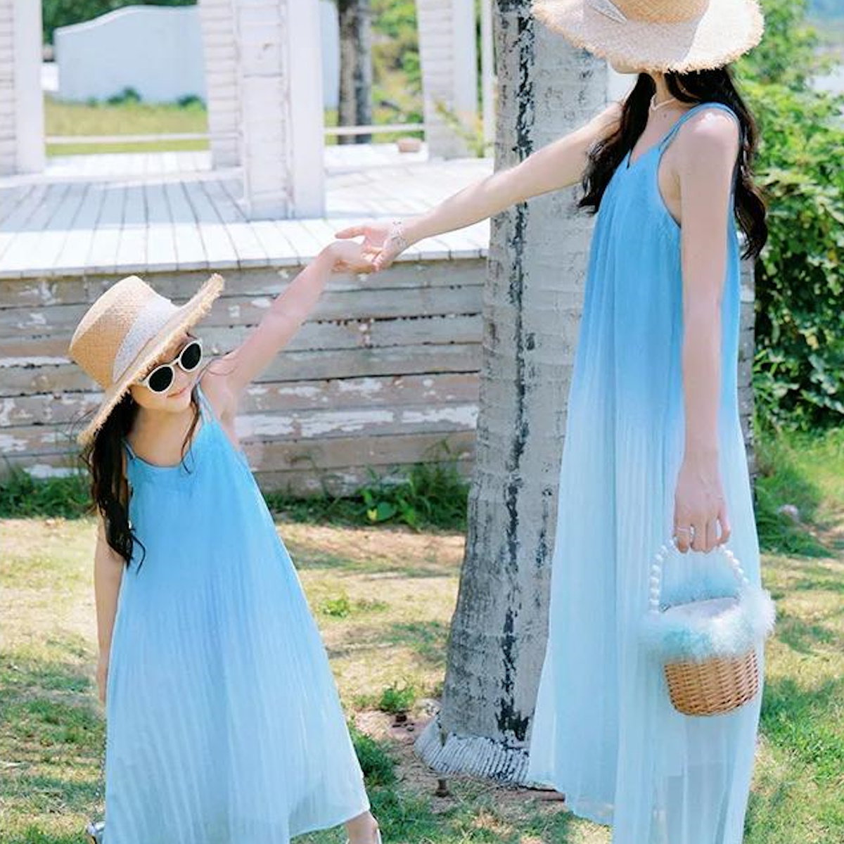 Family Matching Dress Blue Ombre Sleeveless Dress for Mom and Daughter and T-Shirts for Father and Son - ChildAngle
