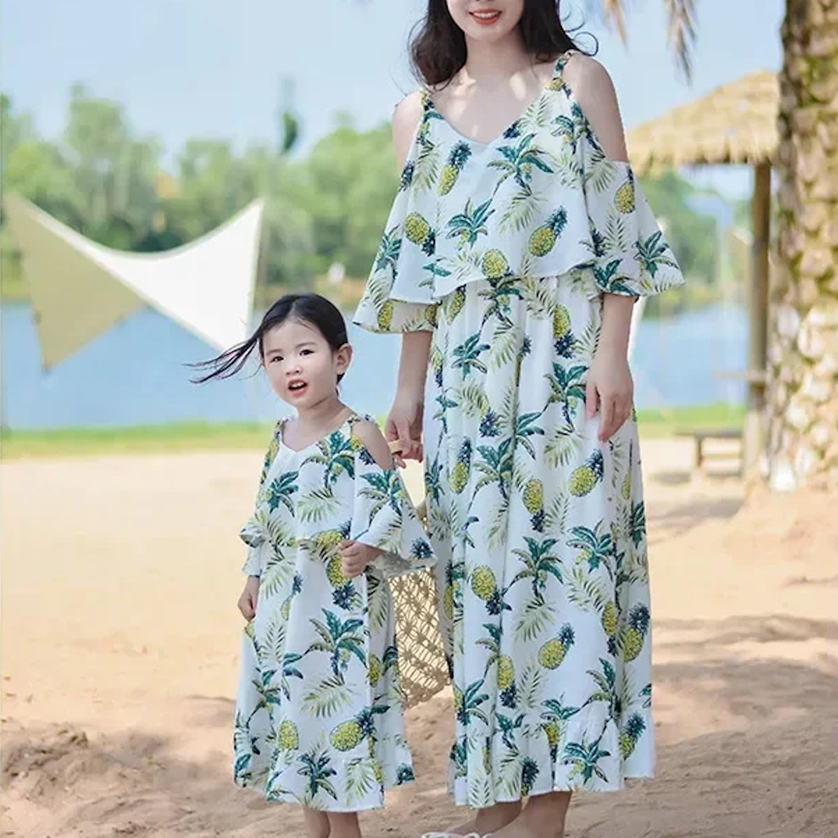 Family Matching Outfits Pineapple  Print Mommy and Daughter Matching Dress - ChildAngle