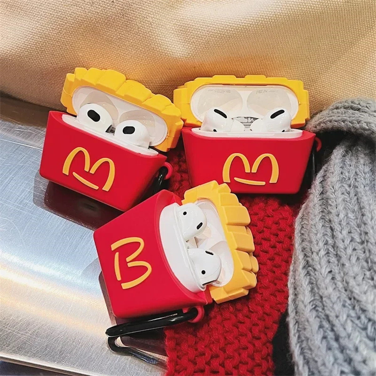AirPods case shaped like a McDonald's french fry container - ChildAnglel McDonald's French Fries AirPods Case