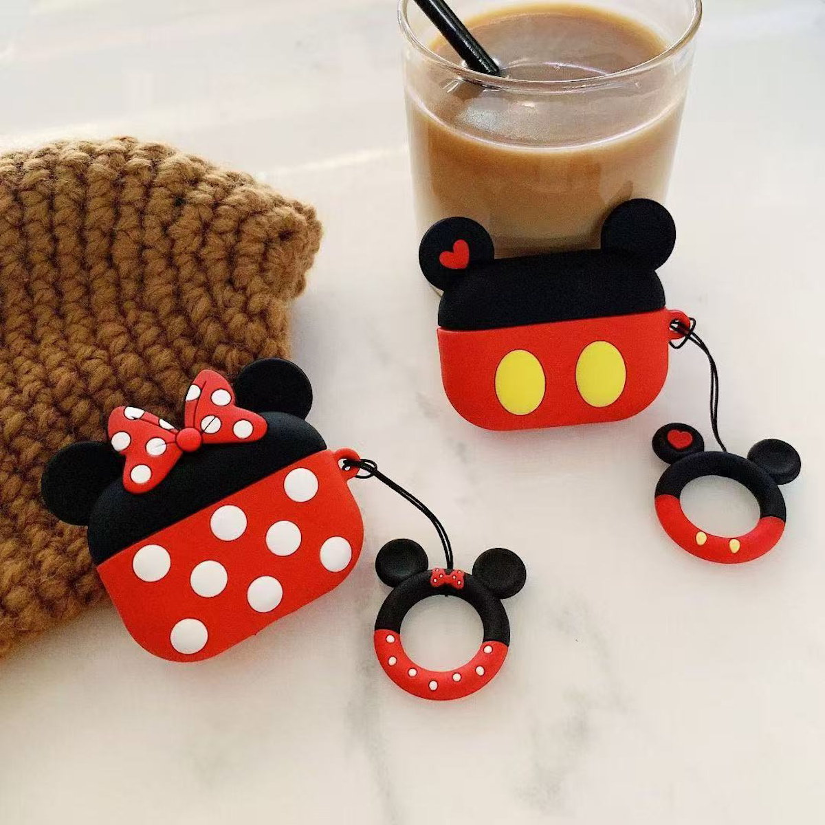 Mickey Minnie Mouse-themed AirPods case - ChildAngle