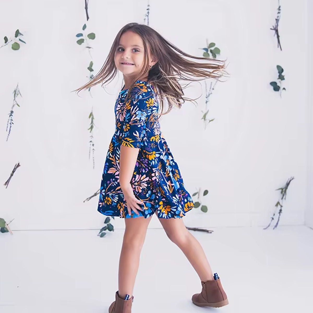 Mommy and Me Matching Dress Blue Elbow Sleeve Floral Midi Dress for Mom and Daughter - ChildAngle