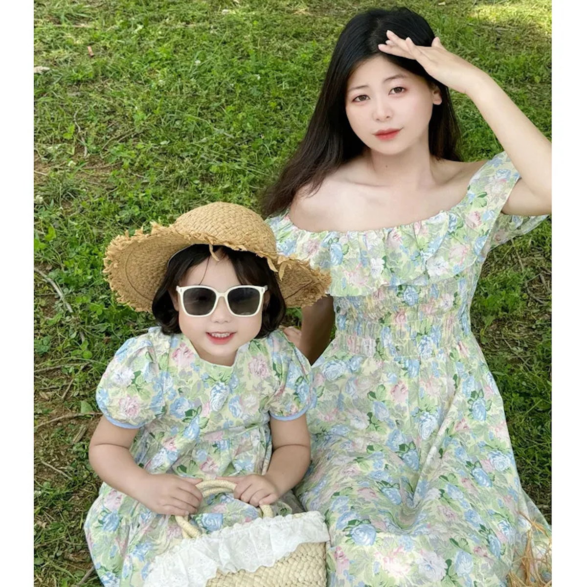 Mommy and Me Matching Dress Green Floral Off Shoulder Shirred Waist Puffed Sleeve Maxi Dress - ChildAngle