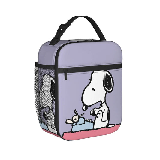 Lovely Print Snoopy Lunch Tote with Side Mesh Pocket - ChildAngle
