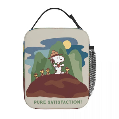 Lovely Print Snoopy Lunch Tote with Side Mesh Pocket - ChildAngle