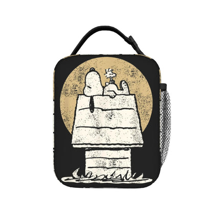 Lovely Print Snoopy Lunch Tote with Side Mesh Pocket - ChildAngle