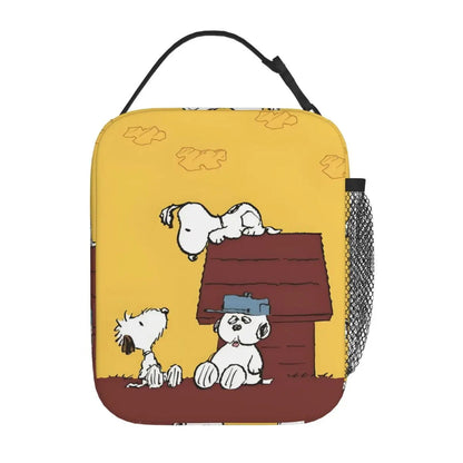 Lovely Print Snoopy Lunch Tote with Side Mesh Pocket - ChildAngle