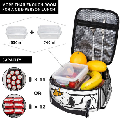 Snoopy Lunch Tote with Side Mesh Pocket - ChildAngle