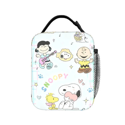 Snoopy Lunch Tote with Side Mesh Pocket - ChildAngle