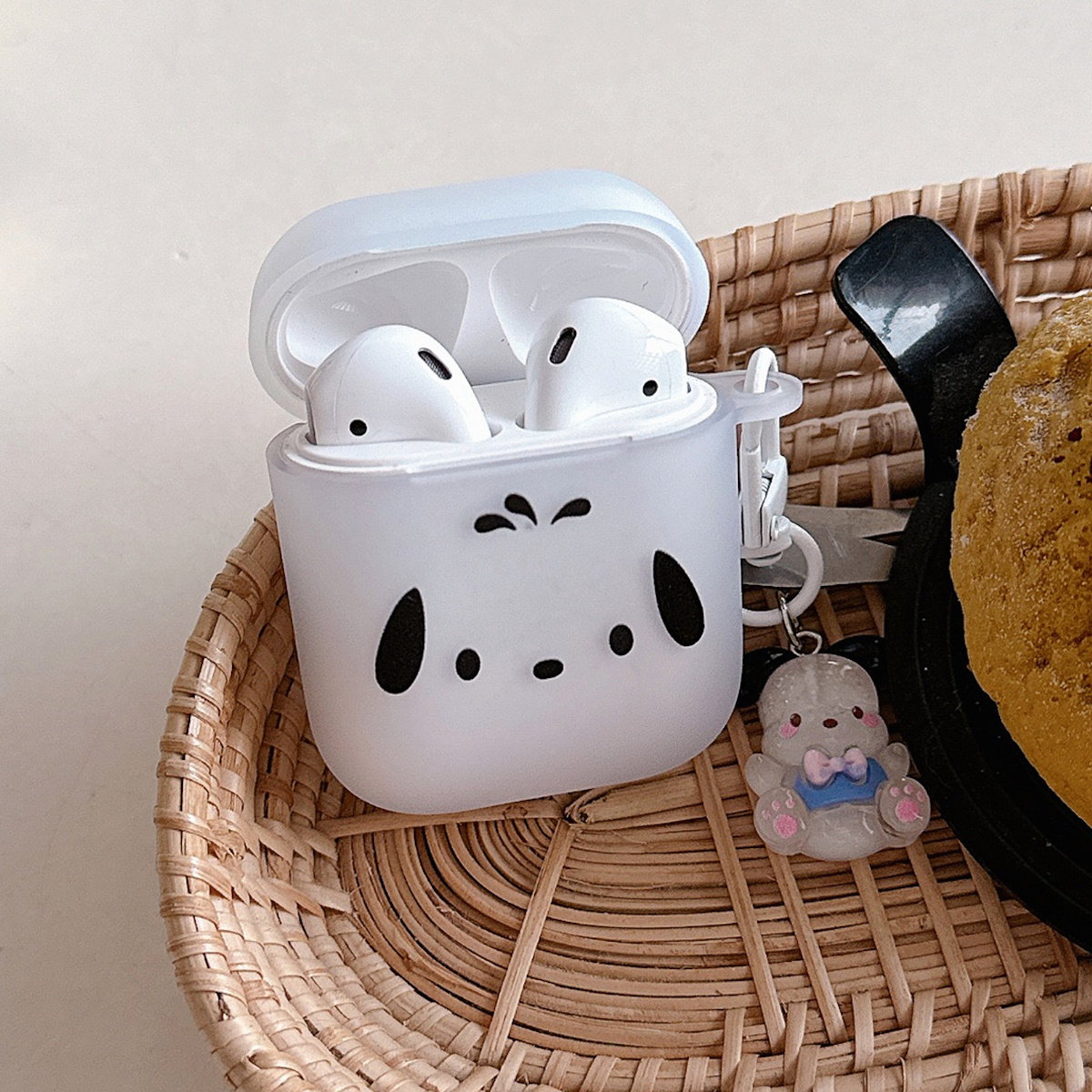 Sanrio AirPods cases Pochacco Cinnamoroll Kuromi My Melody Hello Kitty - ChildAngle