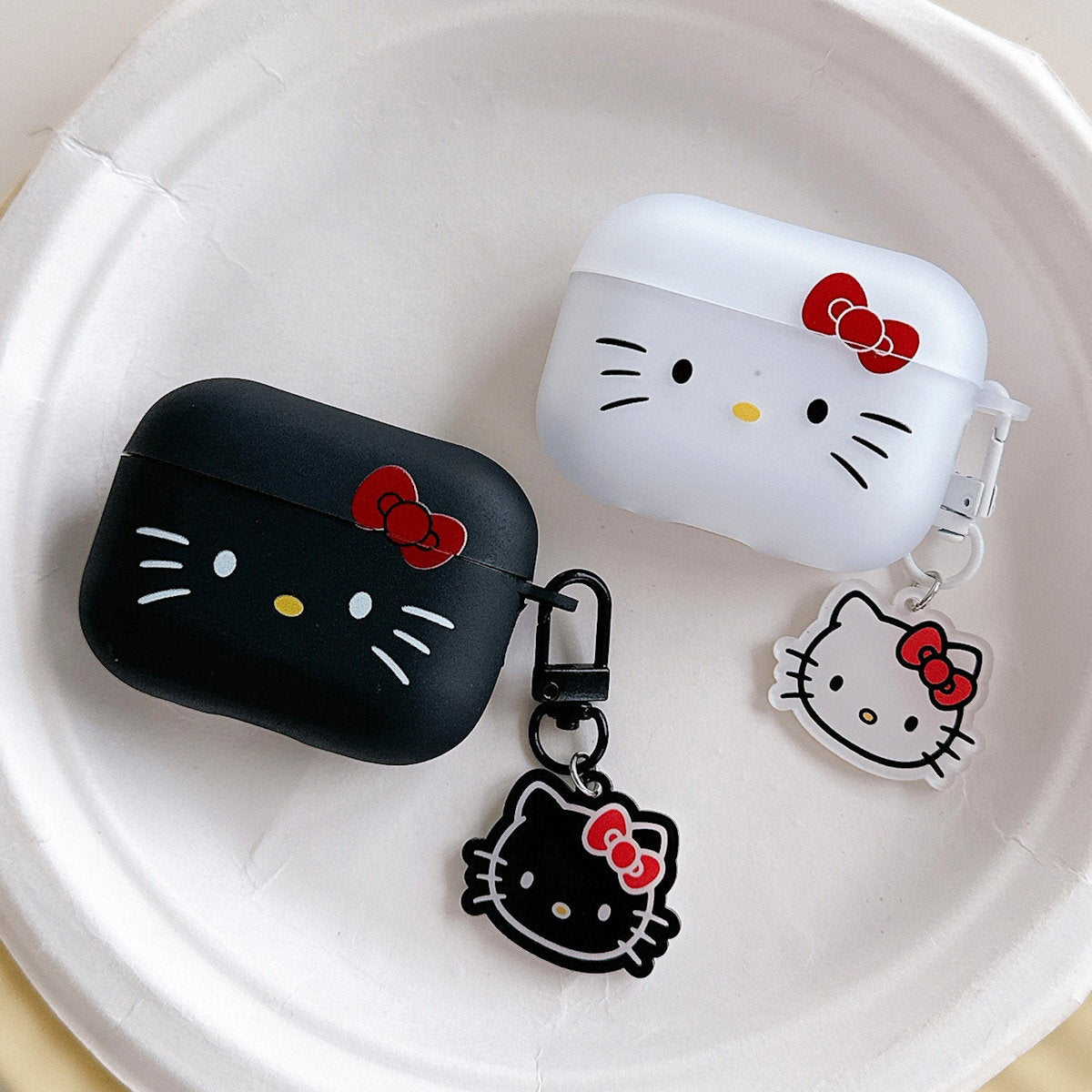 Sanrio AirPods cases Pochacco Cinnamoroll Kuromi My Melody Hello Kitty - ChildAngle