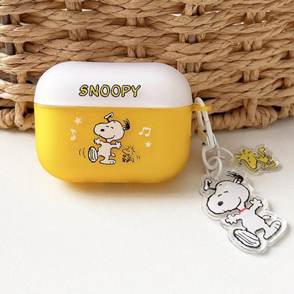 AirPods case with Snoopy design - ChildAngle Snoopy AirPods Case for Teens
