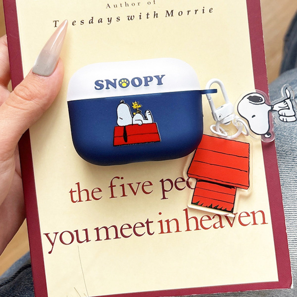 AirPods case with Snoopy design - ChildAngle Snoopy AirPods Case for Teens