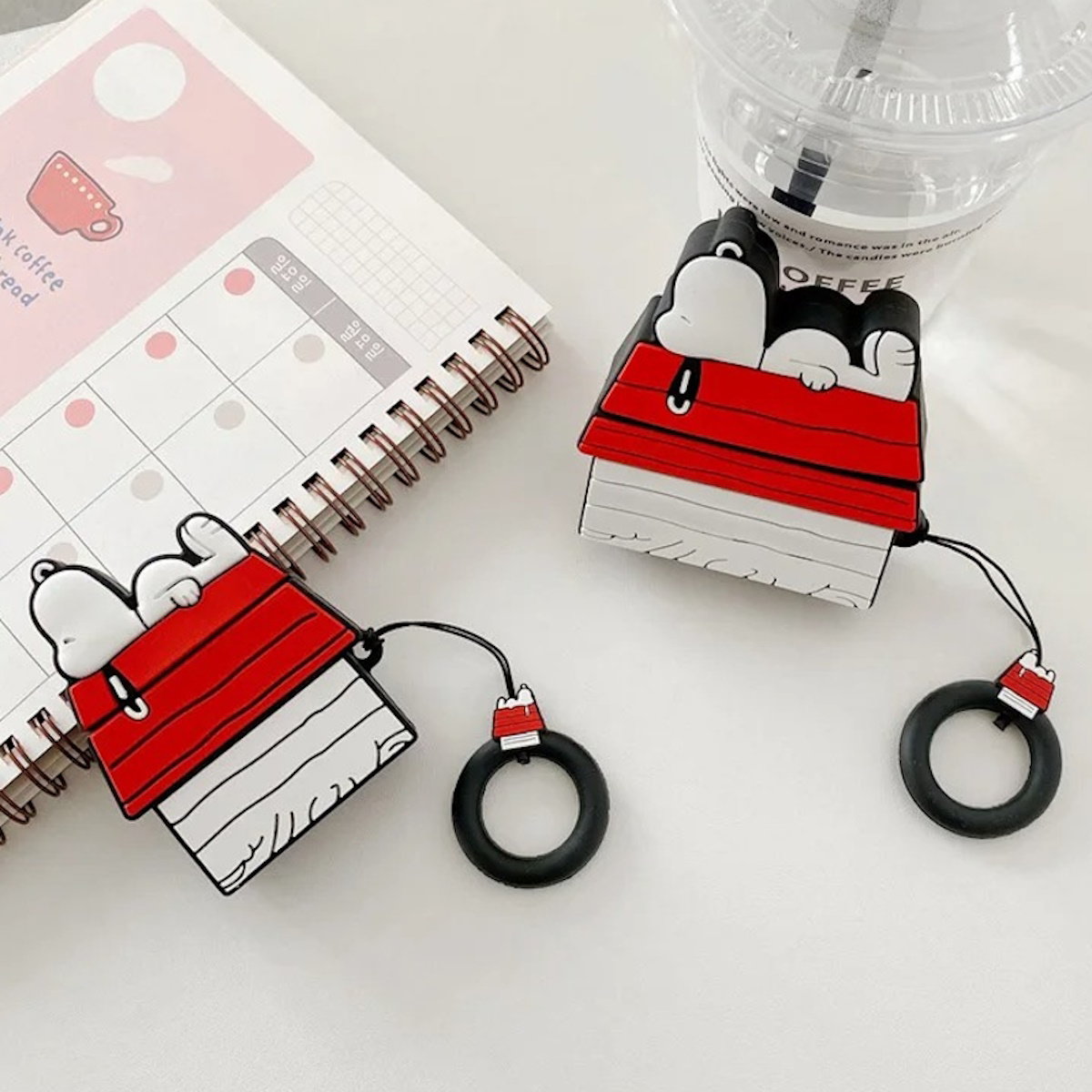 AirPods case with Snoopy design - ChildAngle Snoopy AirPods Case for Teens