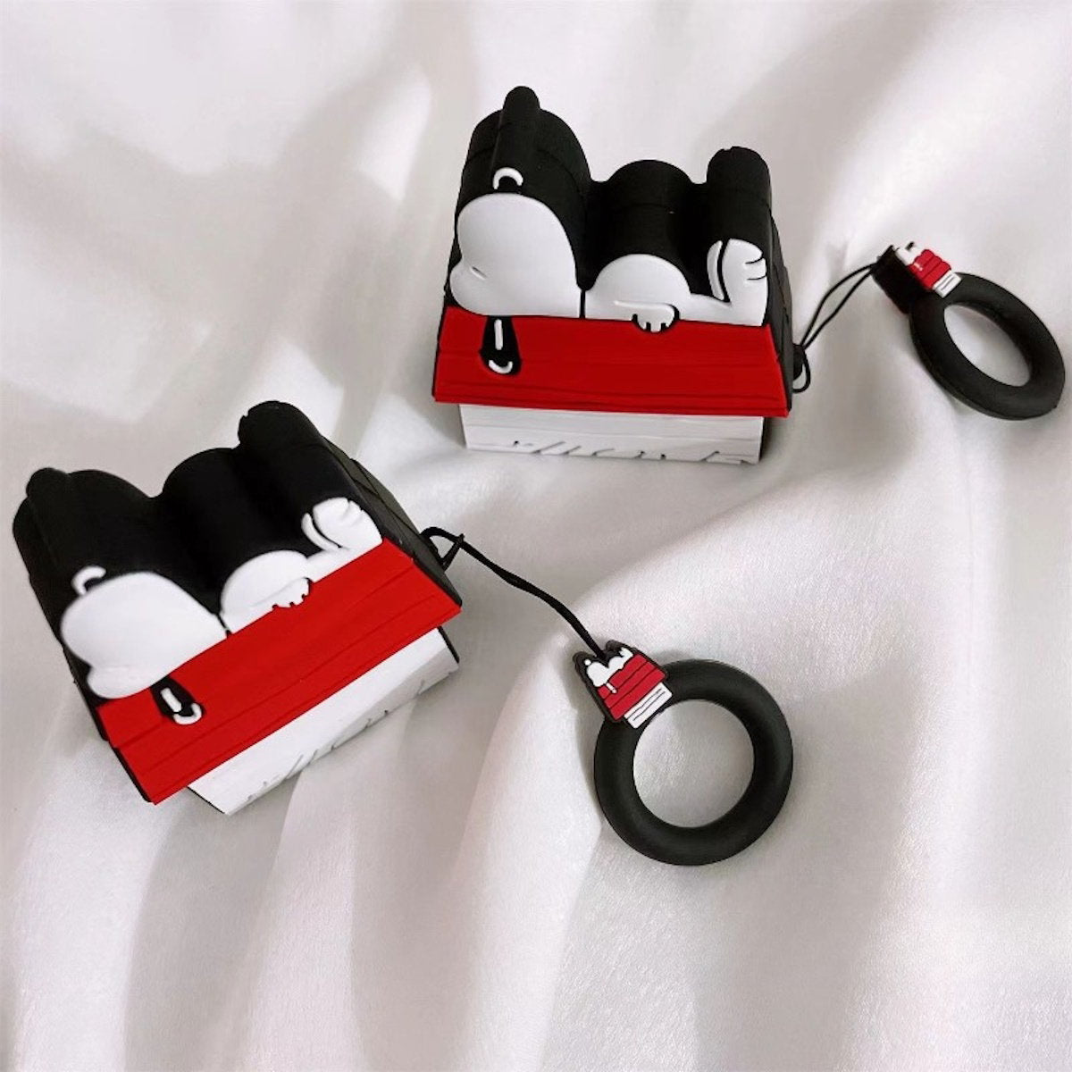 AirPods case with Snoopy design - ChildAngle Snoopy AirPods Case for Teens