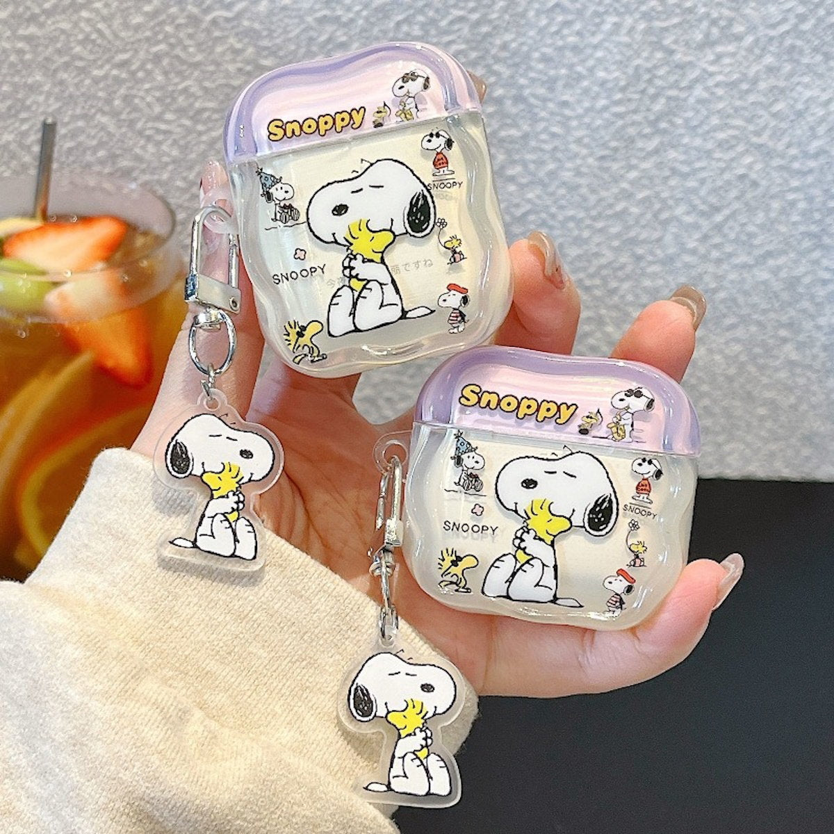 AirPods case with Snoopy design - ChildAngle Snoopy AirPods Case for Teens